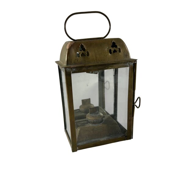 Vintage Brass Glass Panel Lamp Lantern Mirror 6" Tall Handle Primitive NO Wick - Picture 12 of 12